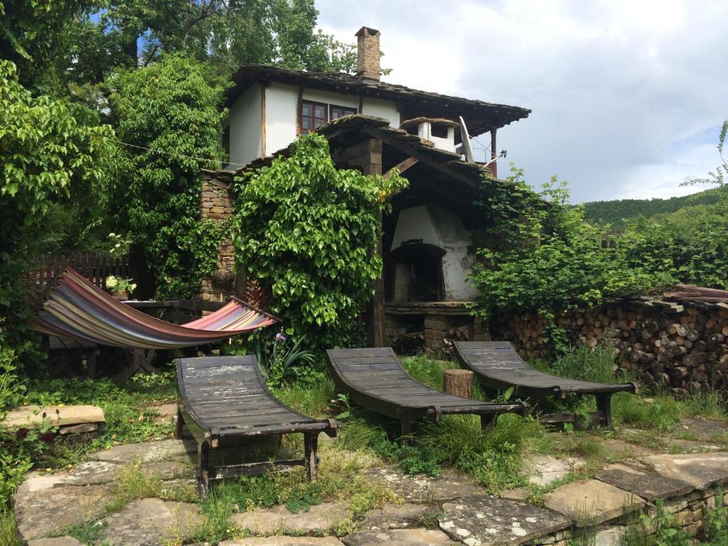 Stefanina Guesthouse Боженціте Екстер'єр фото